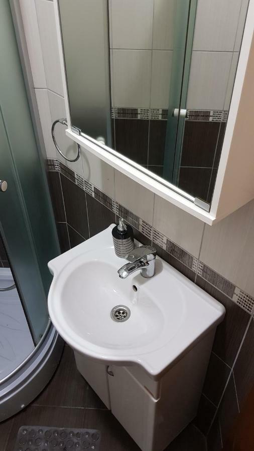 Apartment Kristi Kruševo エクステリア 写真